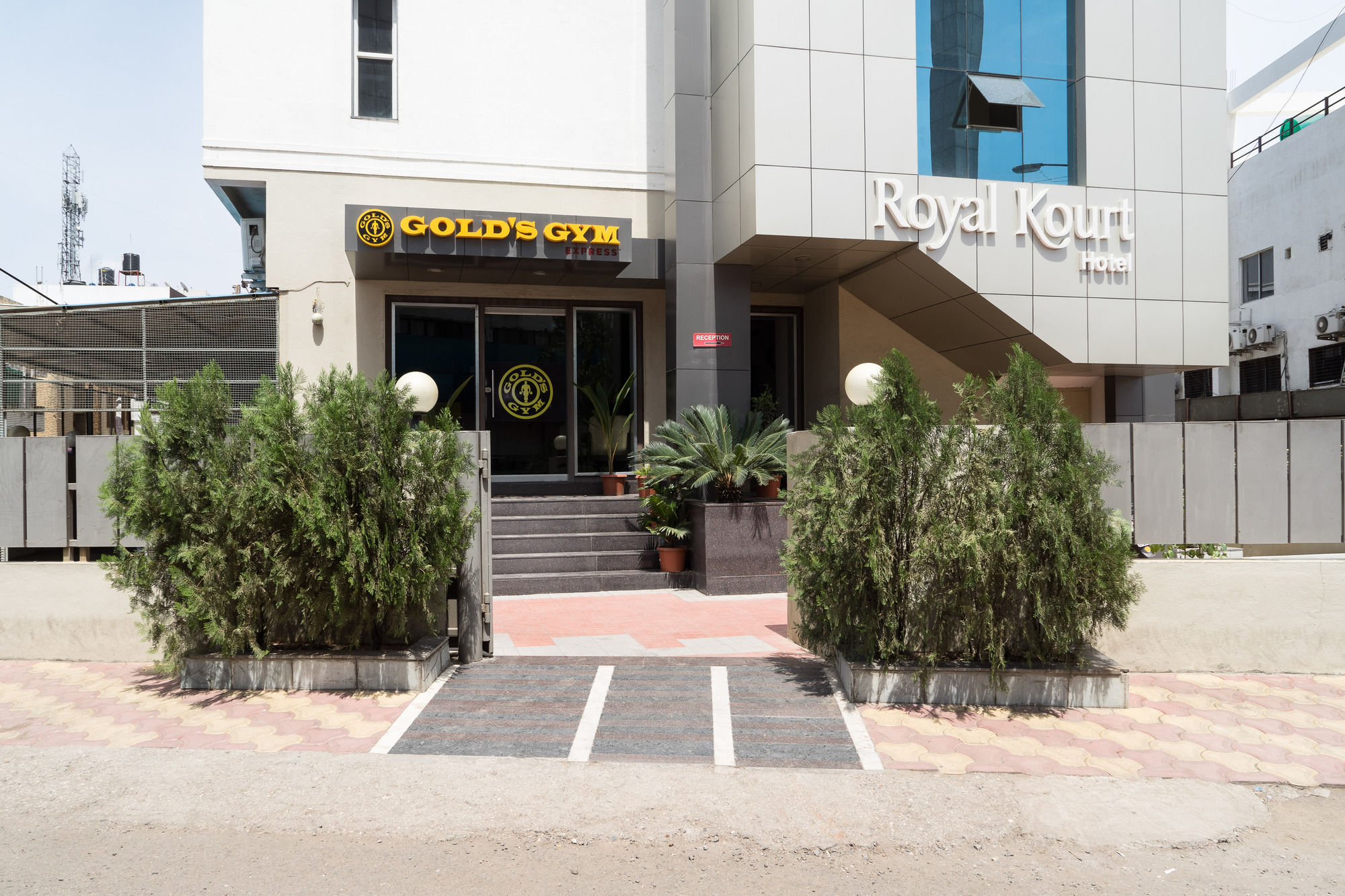 Treebo Trend Royal Kourt Aurangabad Hotel Exterior foto